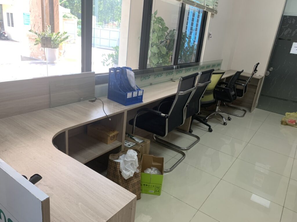 Thu mua bàn ghế văn phòng cũ tại Thanh Trì