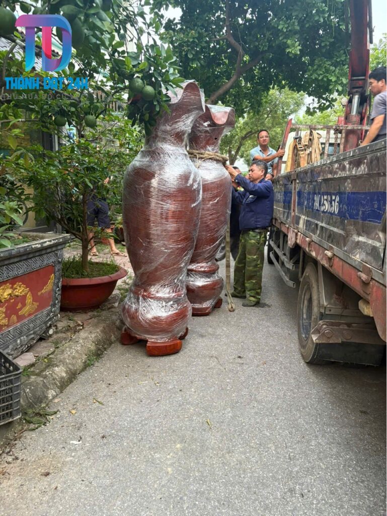 Lục Bình Gỗ Gõ Đỏ