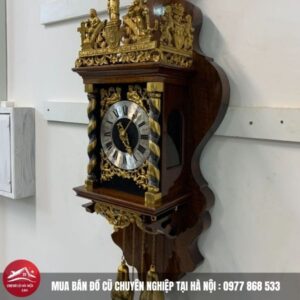 Đồng hồ treo tường cũ
