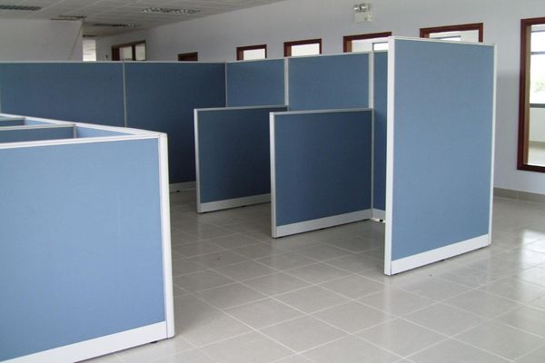 Thu mua vách ngăn bàn làm việc