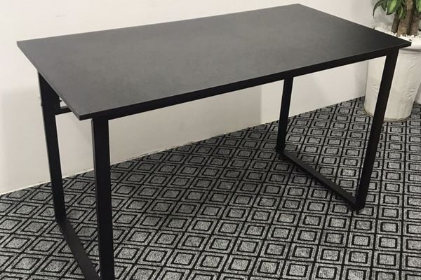 thu mua bàn làm việc chữ U