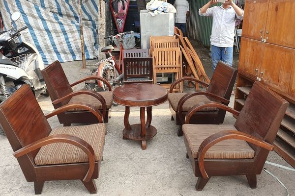 Thanh lý bàn ghế cũ