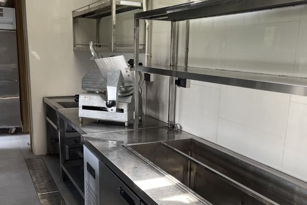 Thanh lý quán ăn cũ1