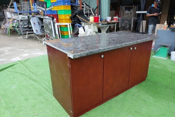 Thanh lý tủ bếp cũ 3